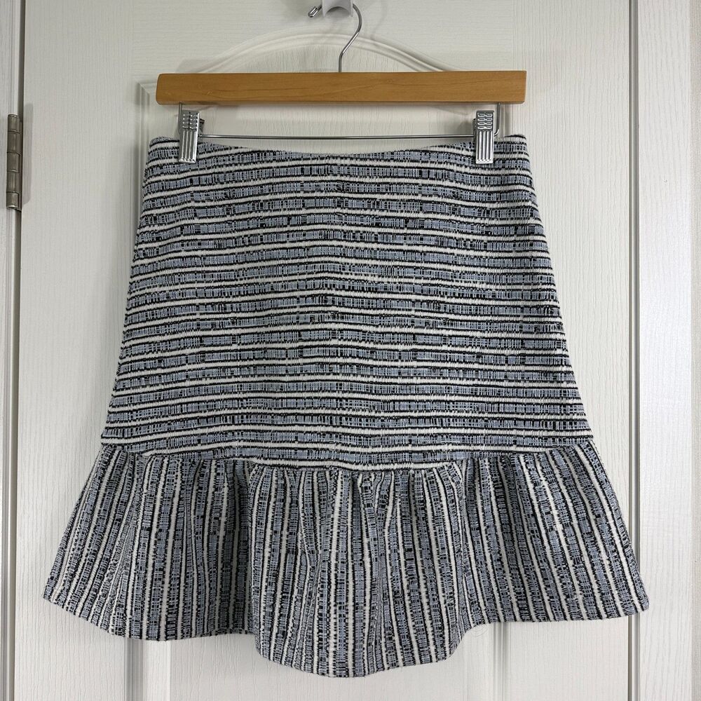 LOFT Women's Skirt Size S Black White Tweed Knit Flounce Ruffle Hem
